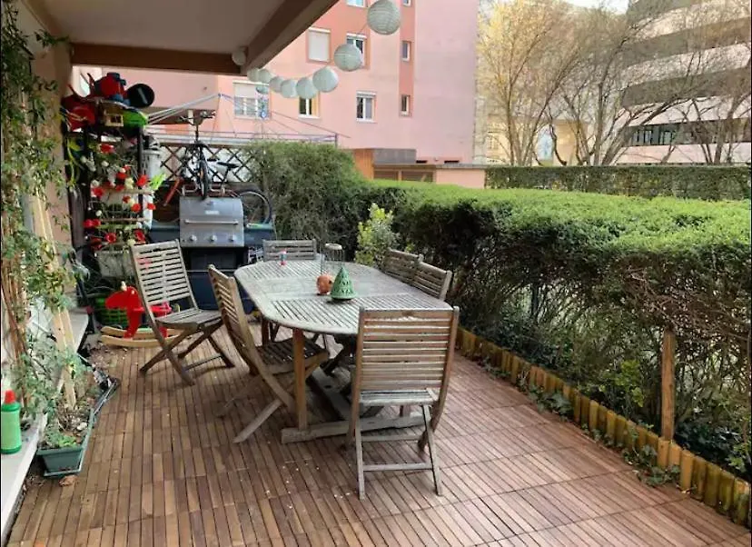 Apartment Gare La Part Dieu, Avec Terrasse, Jardin Et Parking Lyon